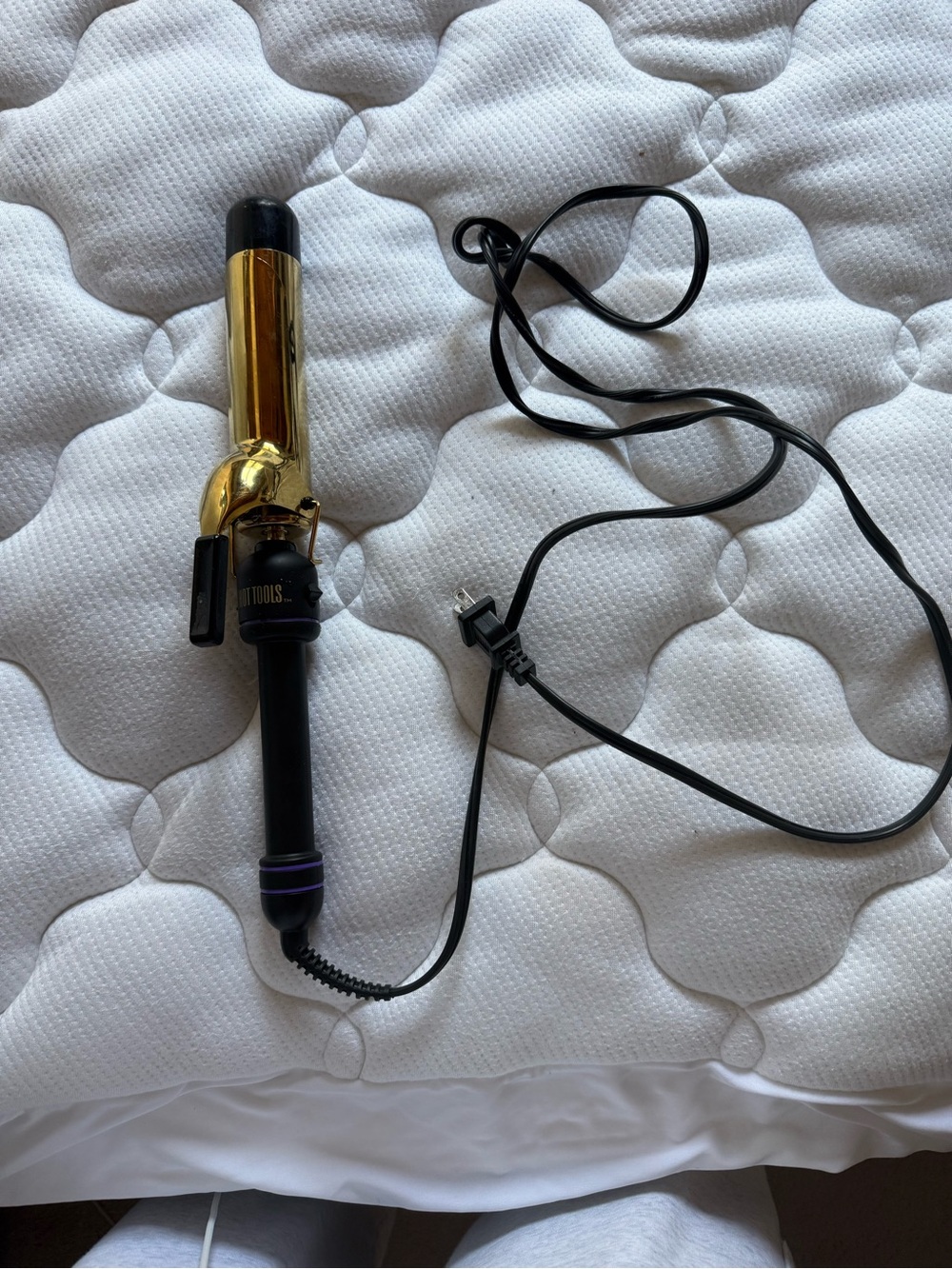 Hot Tools 1.25” Curling Wand with Clamp - Professional Heat Styling